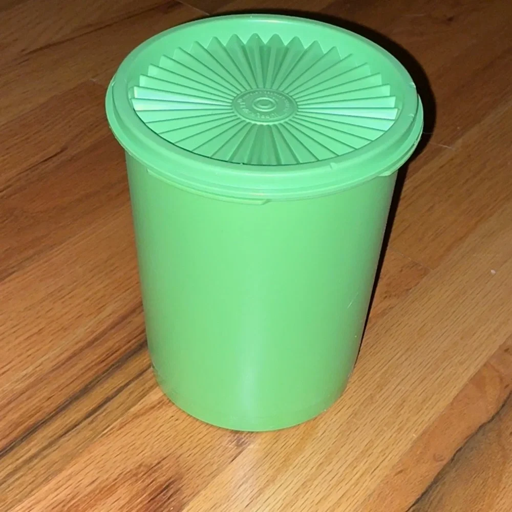 Tupperware Vintage Servalier Canister Set of 4 Green